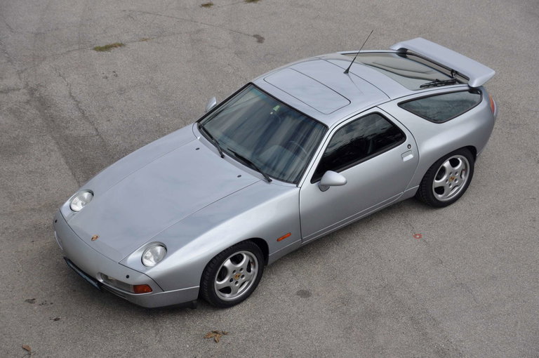 Porsche 928 GTS