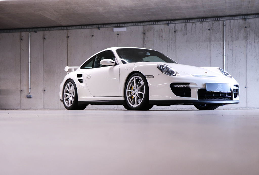 Porsche 911 GT2