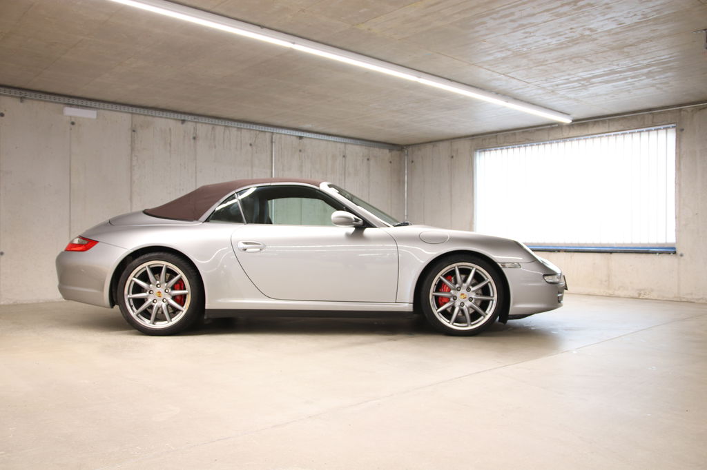 Porsche 911 Carrera 4S