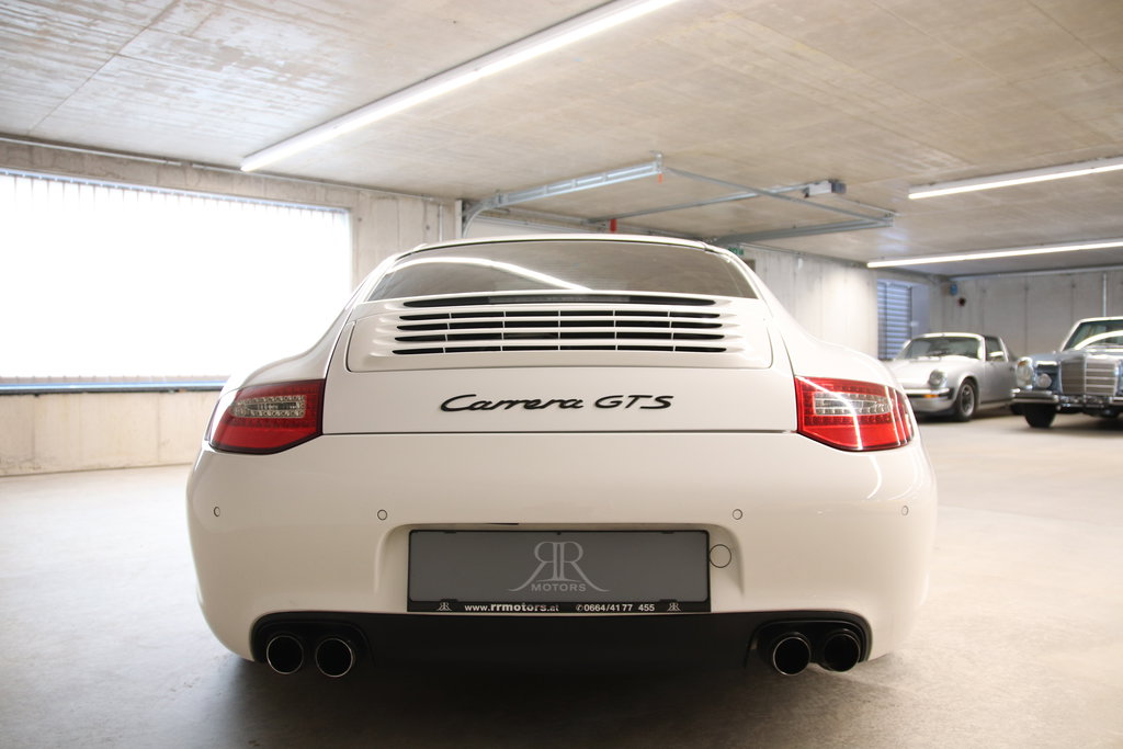 Porsche 997.2 Carrera GTS