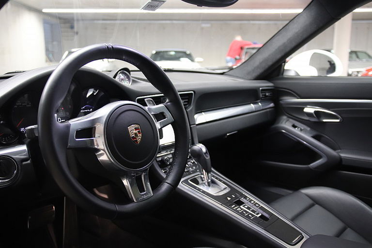 Porsche 911 Carrera S
