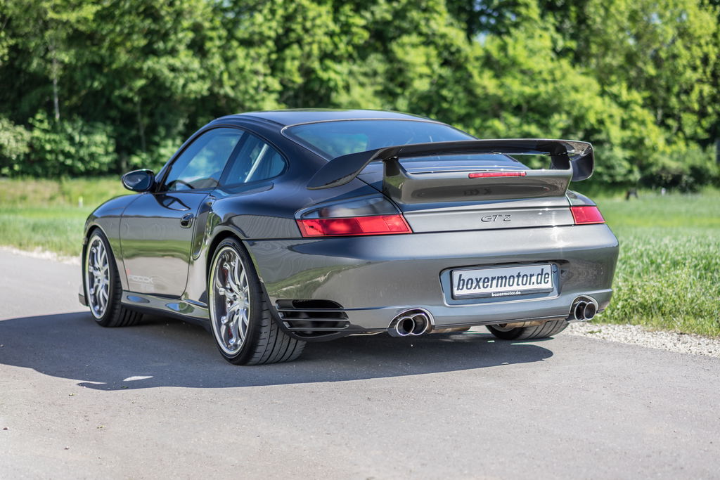 Porsche 996 GT2