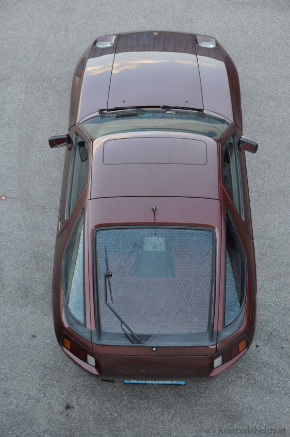 Porsche 928 S