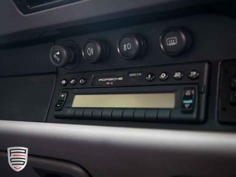 Porsche 911 Carrera 4