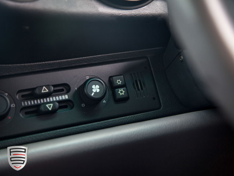 Porsche 911 Carrera 4