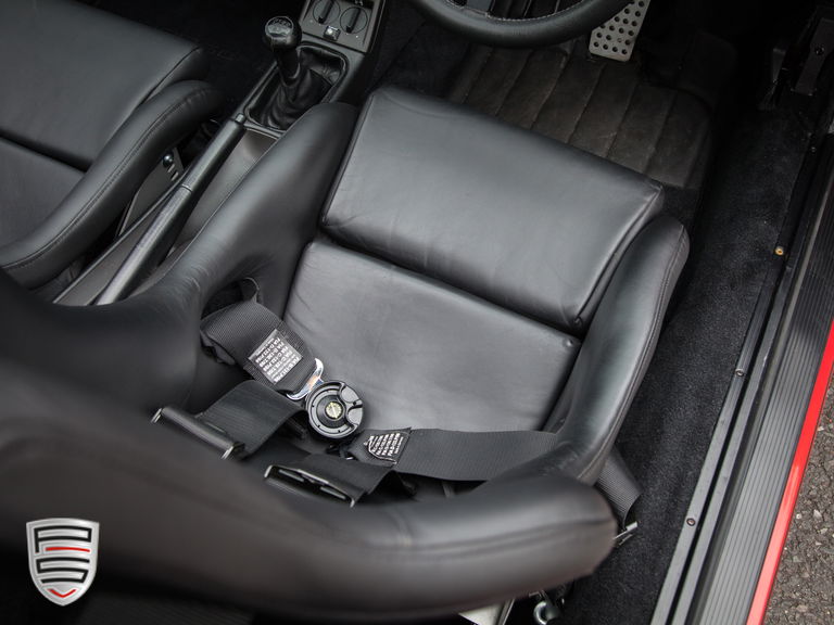 Porsche 911 Carrera 4