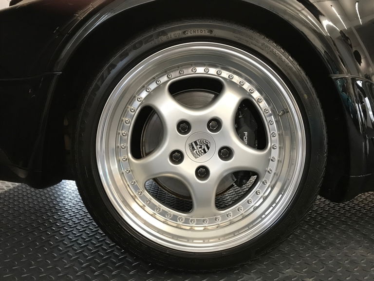 Porsche 964 Carrera 4 WTL