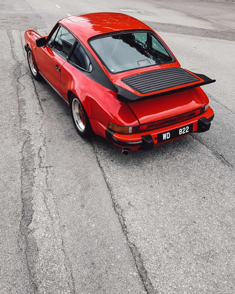 Porsche 911 3.2 Carrera in rot