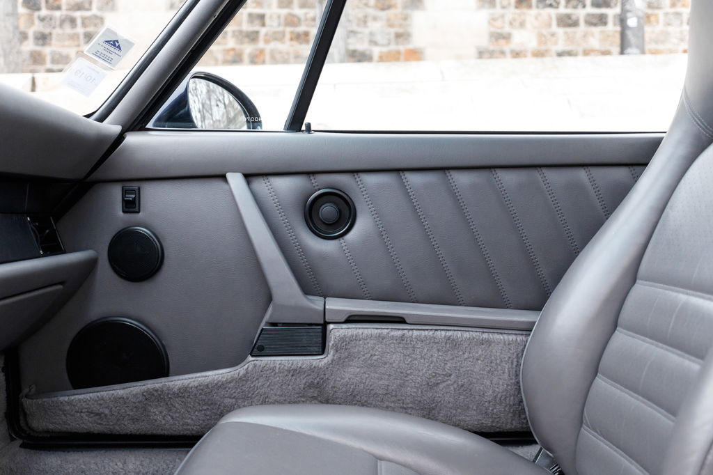 Porsche 911 Carrera 2