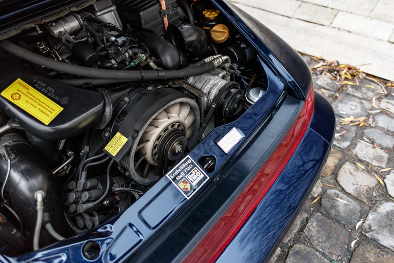 Porsche 911 Carrera 2