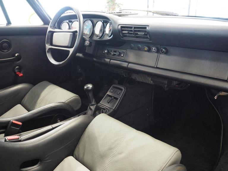 Porsche 964 Carrera RS