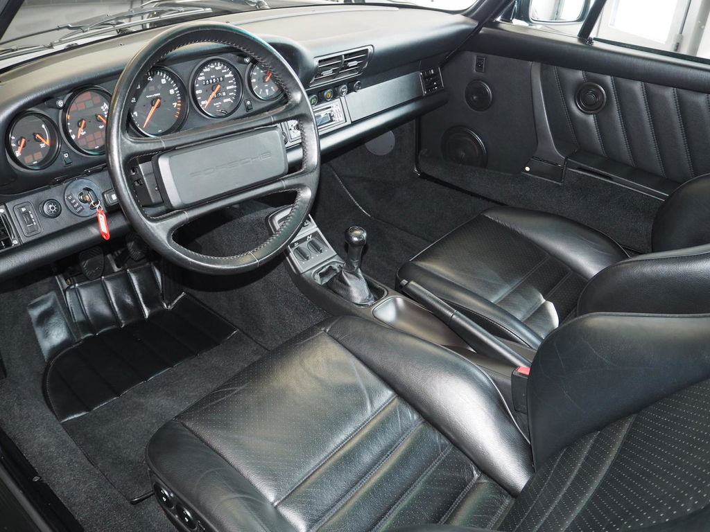 Porsche 964 Carrera 4