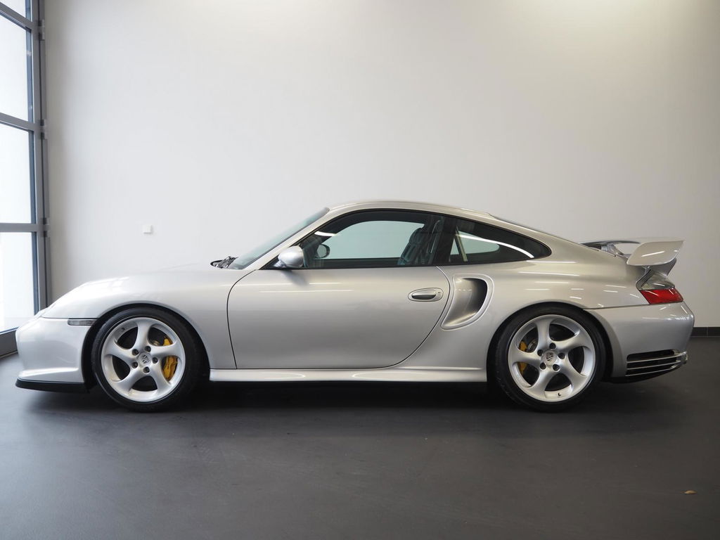 Porsche 996 GT2
