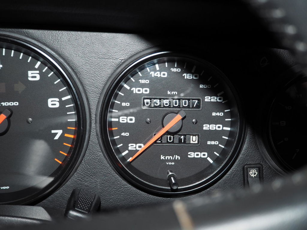 Porsche 911 Carrera 4