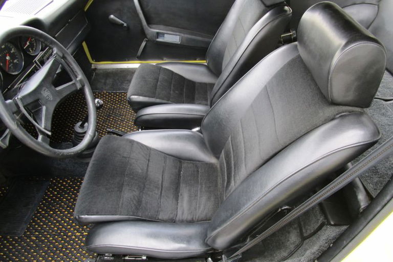 Porsche 911 S (F-Modell)