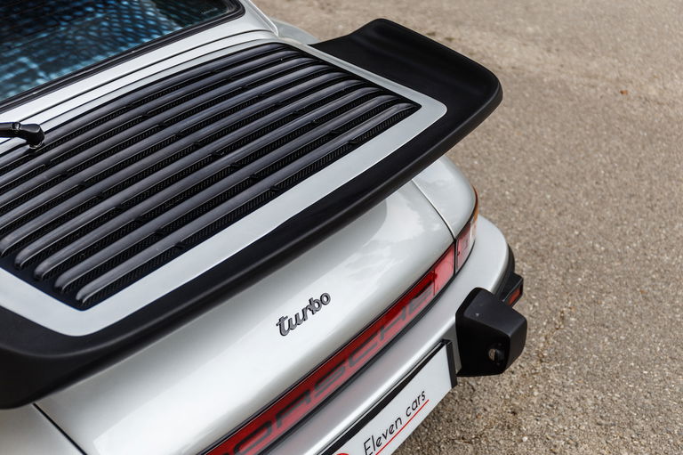 Porsche 911 Turbo 3.3