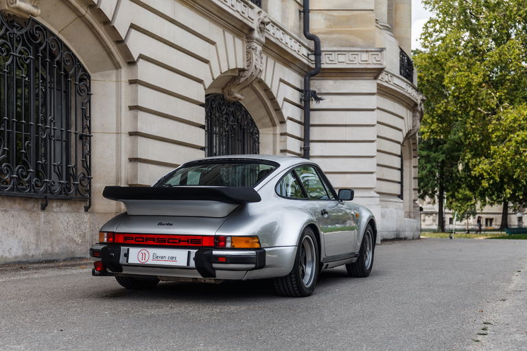 Porsche 911 Turbo 3.3
