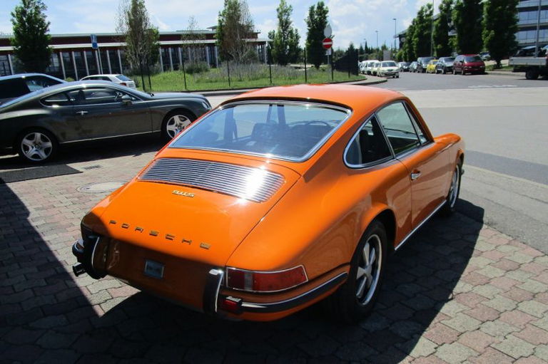 Porsche 911 S (F-Modell)