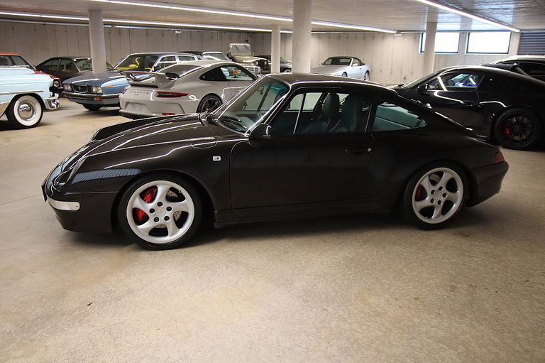 Porsche 911 Carrera 4S