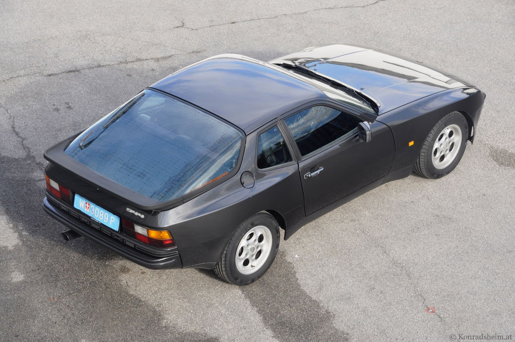 Porsche 944 Coupé