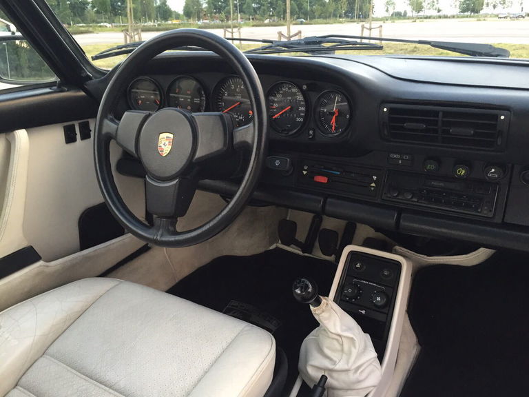 Porsche 911 Turbo 3.3