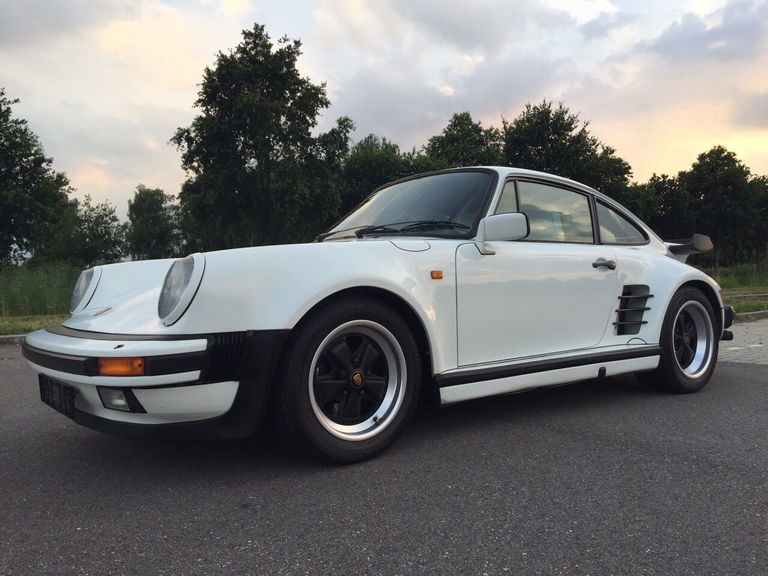 Porsche 911 Turbo 3.3