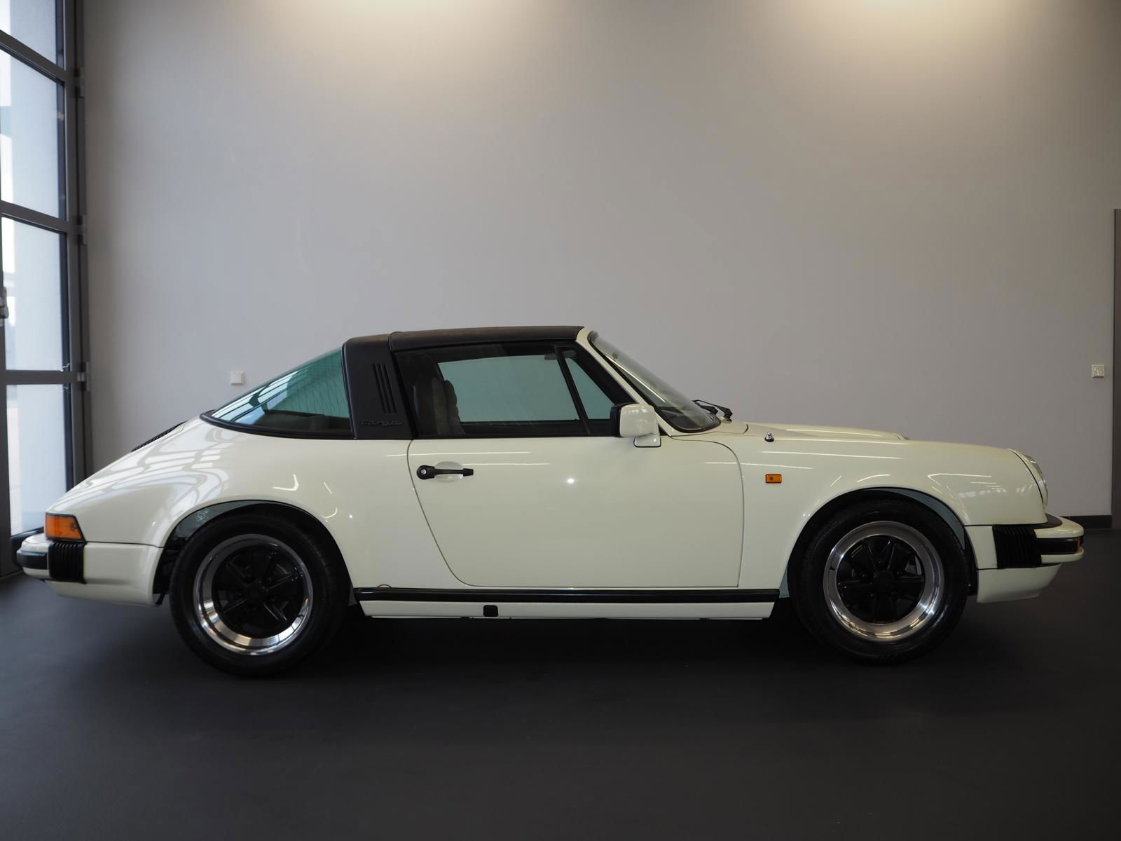 Porsche 911 SC