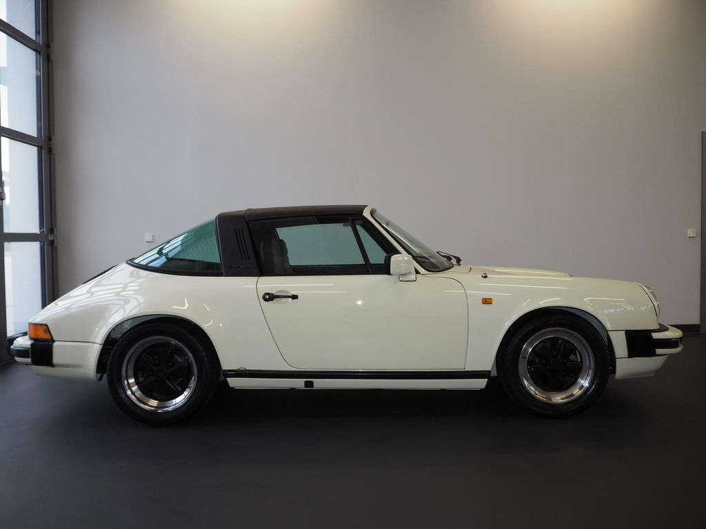 Porsche 911 SC Targa