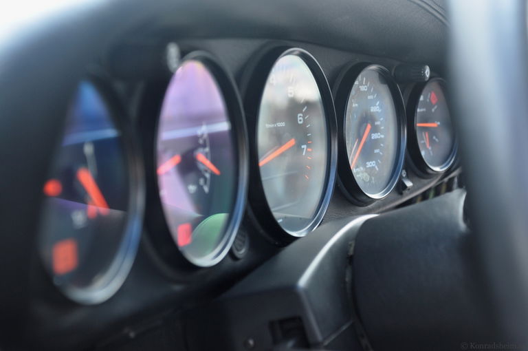 Porsche 911 Carrera 4