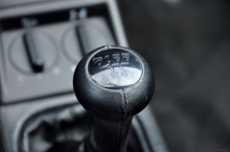 Porsche 911 Carrera 4