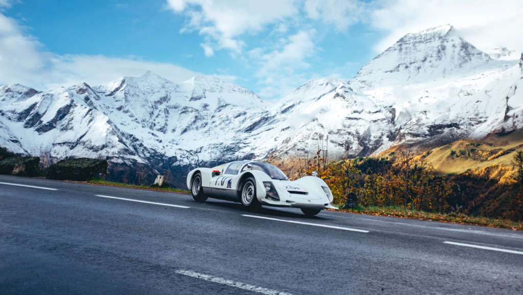 Porsche 906 Carrera 6 