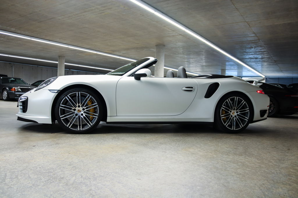 Porsche 911 Turbo S