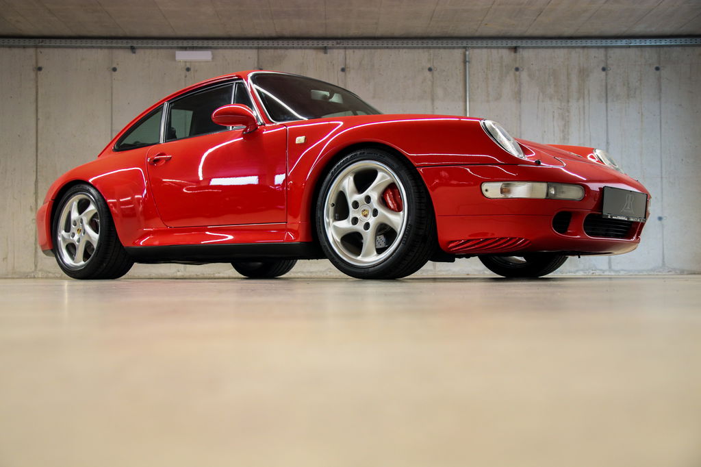 Porsche 911 Carrera 4S