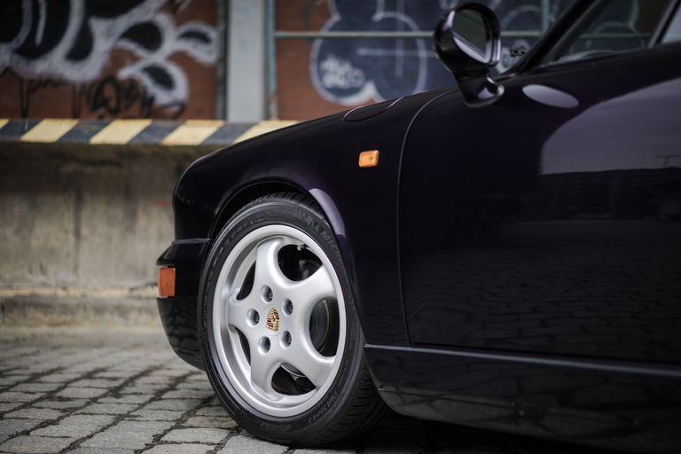 Porsche 911 Carrera 4