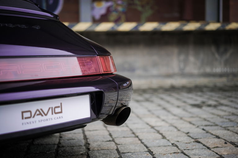 Porsche 911 Carrera 4