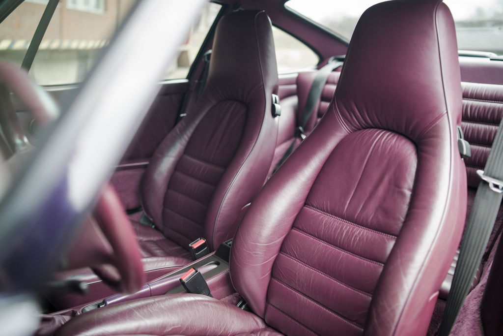 Porsche 911 Carrera 4