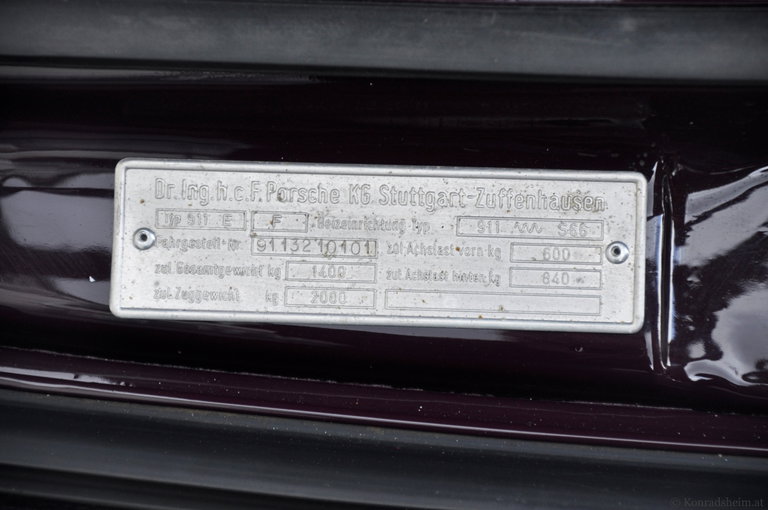 Porsche 911 E