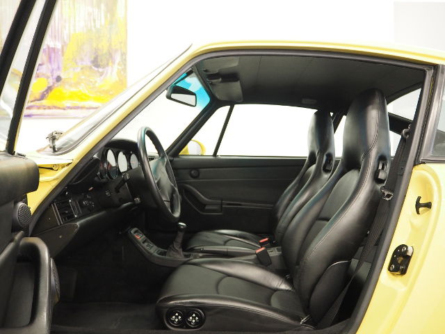 Porsche 993 Carrera 4S