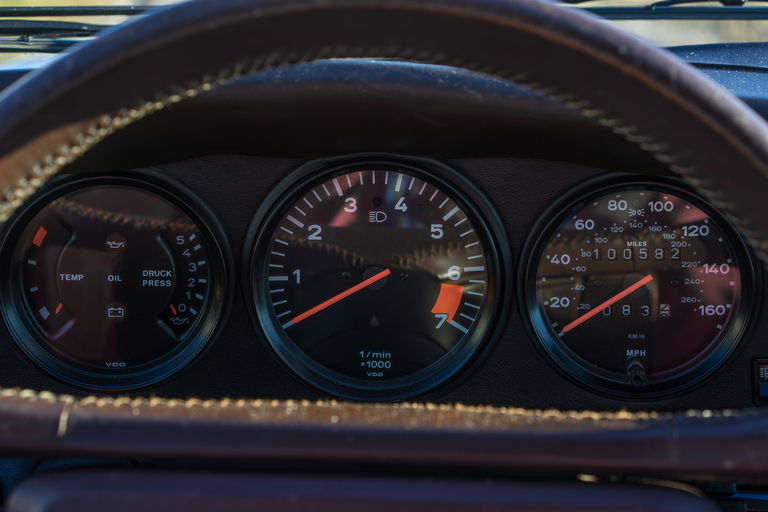 Porsche 911 Carrera 3.2 (US)