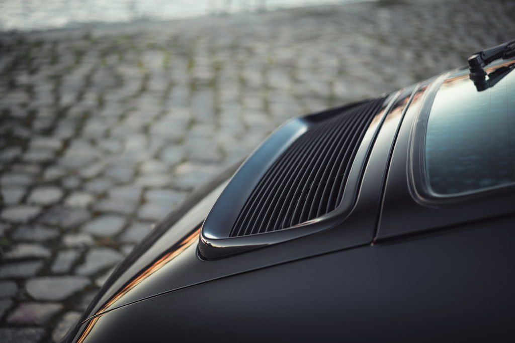 Porsche 911 Carrera 4 WTL