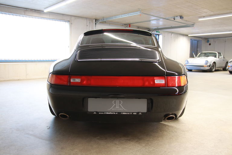 Porsche 911 Carrera