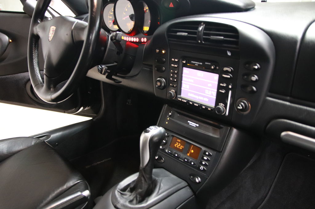 Porsche 911 Carrera 4