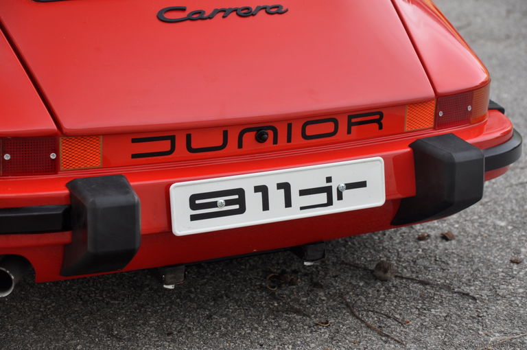Porsche 911 Junior