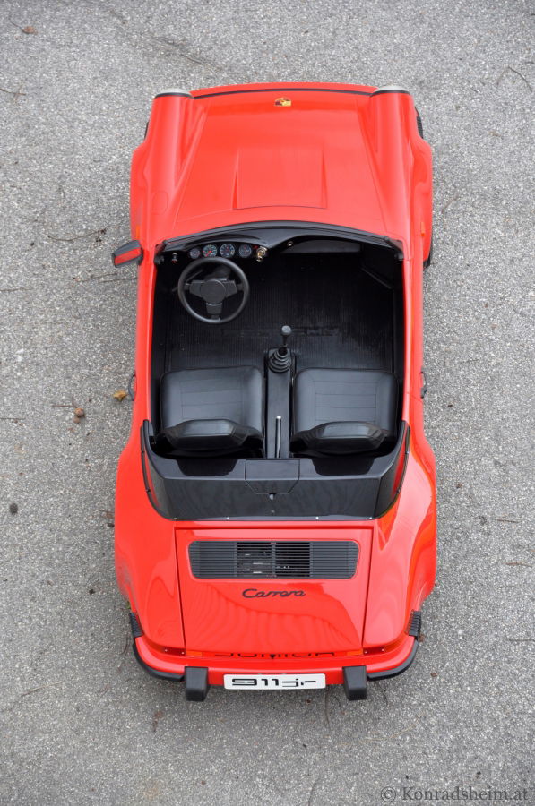 Porsche 911 Junior