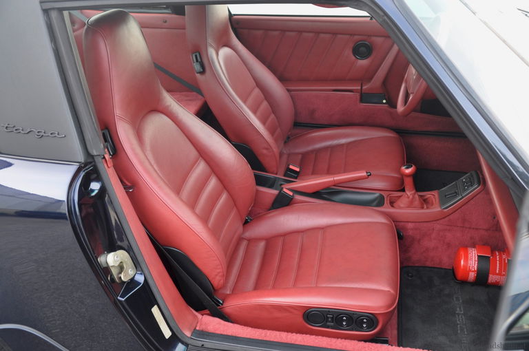 Porsche 911 Carrera 2