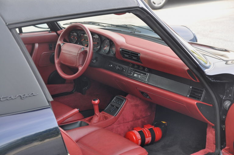 Porsche 911 Carrera 2