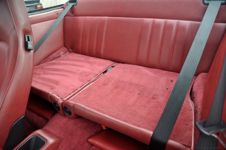 Porsche 911 Carrera 2