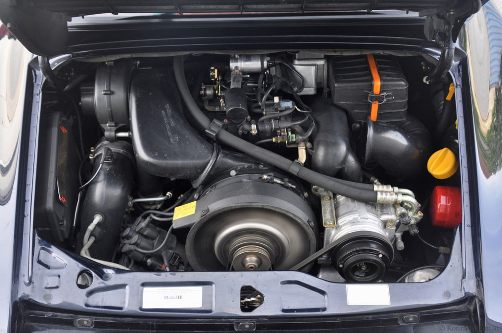 Porsche 911 Carrera 2