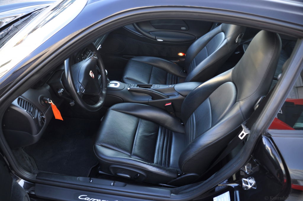 Porsche 911 Carrera 4