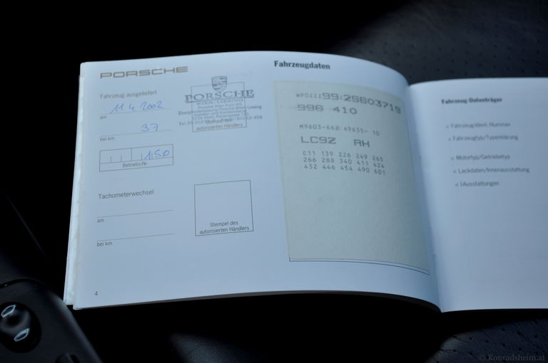 Porsche 911 Carrera 4